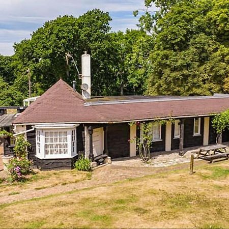 Unique English Heritage Escape In *Bembridge* Iow エクステリア 写真