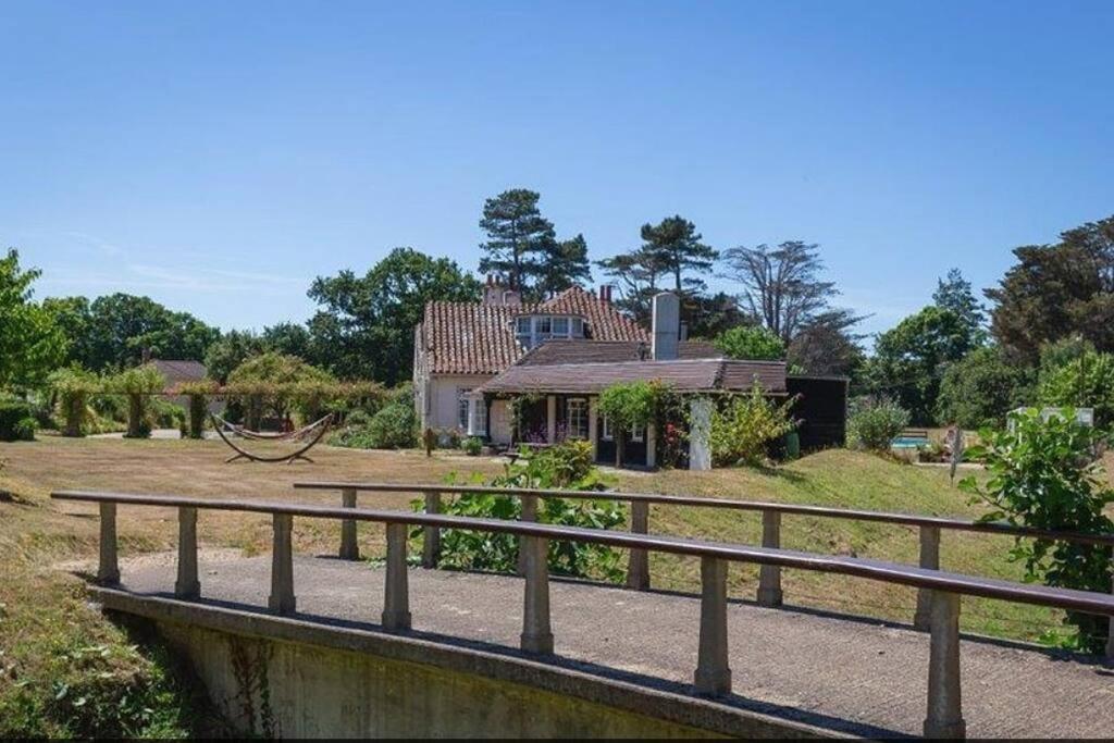 Unique English Heritage Escape In *Bembridge* Iow エクステリア 写真